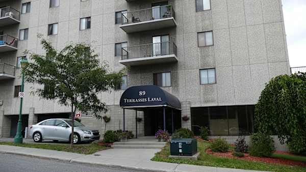 89 Vaudreuil property